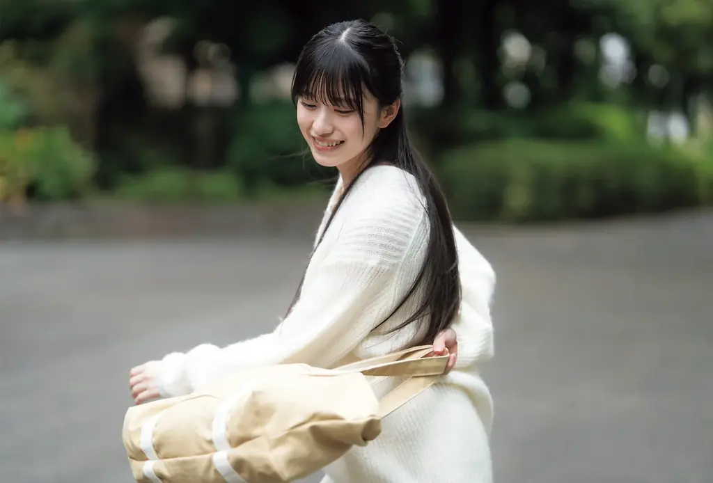 1月30日（金）『グラビアチャンピオン』VOL.11発売!! 表紙は櫻坂46谷口愛季ちゃん！ 裏表紙＆巻末特集は櫻坂46村井優ちゃん! 収録カットを一部公開‼ 画像 6