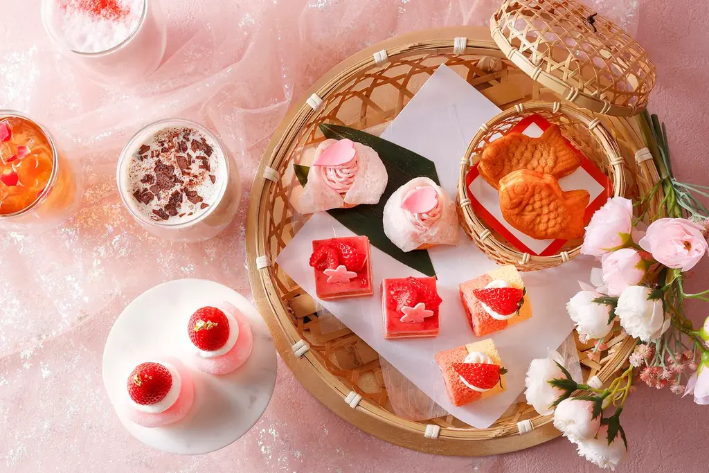 和のエッセンスを効かせたいちごたっぷりの桃色スイーツが勢揃い！『春爛漫いちごスイーツパレット』新登場 画像 2