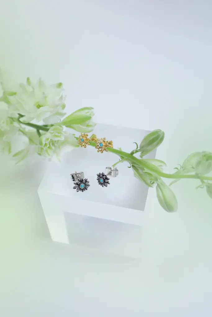 俳優・駒木根葵汰、初プロデュースのジュエリーブランド「Nuvie（ヌーヴィ）」が1月30日誕生日に始動。花に願いを込めるイメージから生まれた、2026SSシーズンに華やかさと彩りを添えるコレクション 画像 6