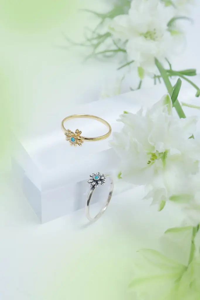 俳優・駒木根葵汰、初プロデュースのジュエリーブランド「Nuvie（ヌーヴィ）」が1月30日誕生日に始動。花に願いを込めるイメージから生まれた、2026SSシーズンに華やかさと彩りを添えるコレクション 画像 7