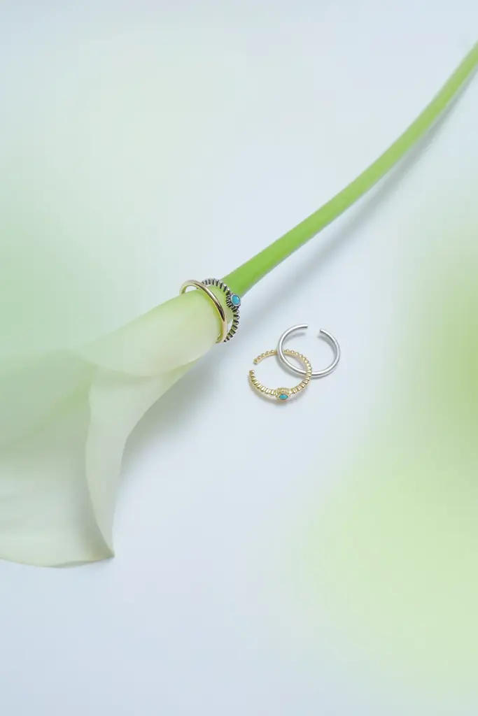 俳優・駒木根葵汰、初プロデュースのジュエリーブランド「Nuvie（ヌーヴィ）」が1月30日誕生日に始動。花に願いを込めるイメージから生まれた、2026SSシーズンに華やかさと彩りを添えるコレクション 画像 8