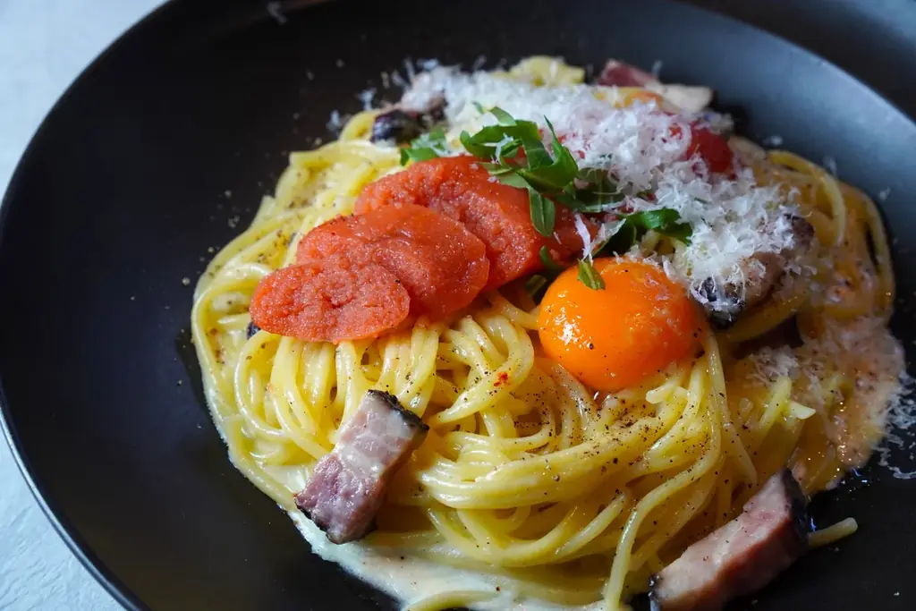 目の前で炎が上がる！博多産スモーク明太子を使った「炎のカルボナーラ」2月限定で新登場【恵比寿CheeseTavernCASCINA 】 画像 1