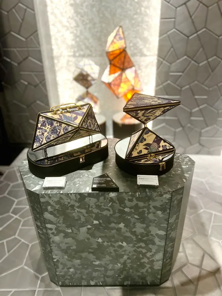 日本文化【畳と西陣織】の美しさを、新しい視点で世界へ。伝統を大切にしながら、未来をデザインする老舗バッグメーカーが、楽天公式キャラクター「お買いものパンダ」と開発した特別なアイテムが発売開始！ 画像 15