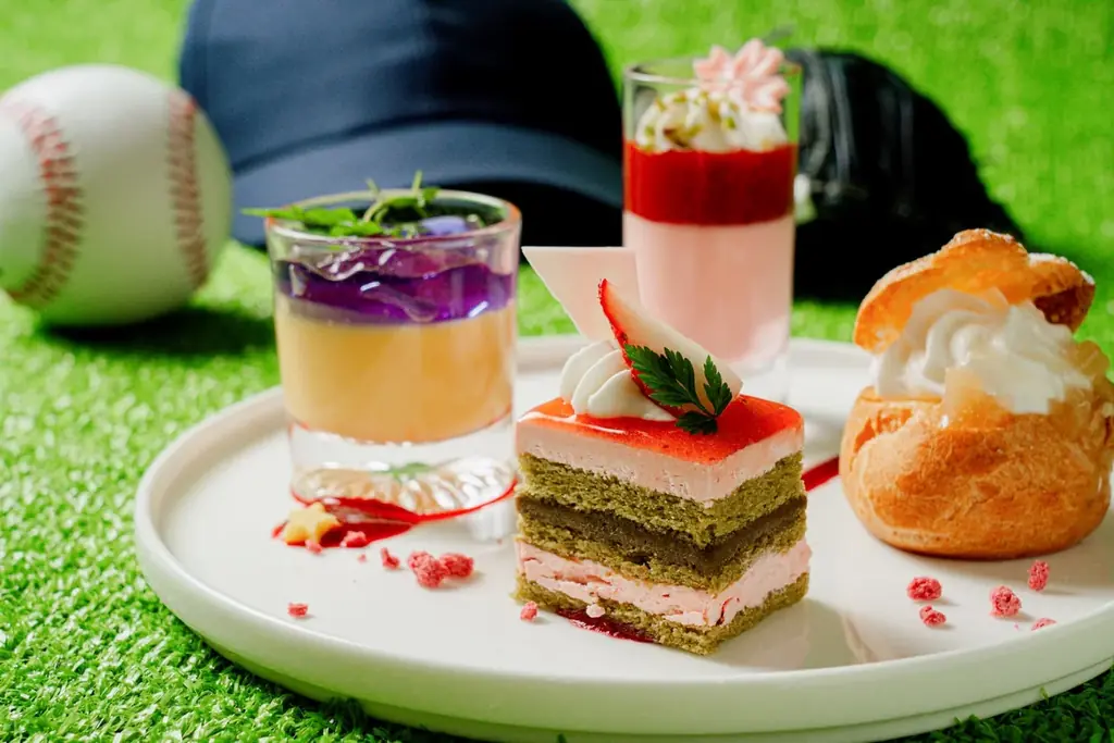 【沖縄プロ野球キャンプ応援！】スイーツで野球を楽しむ！《ベースボールアフタヌーンティー》が2月だけの限定販売！ | 沖縄・ラグナガーデンホテル 画像 4