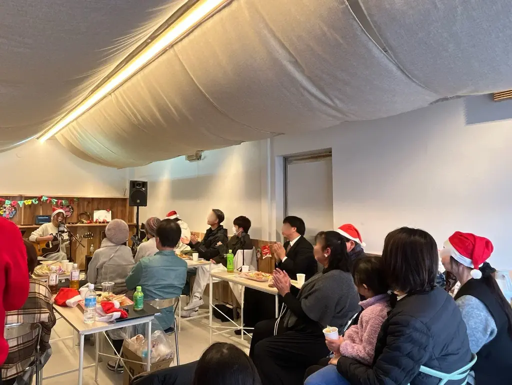 兵庫県加西市の魅力発信拠点で地元織物の写真展を開催。2月10日～15日の6日間、作品展示と販売も同時開催。 画像 7