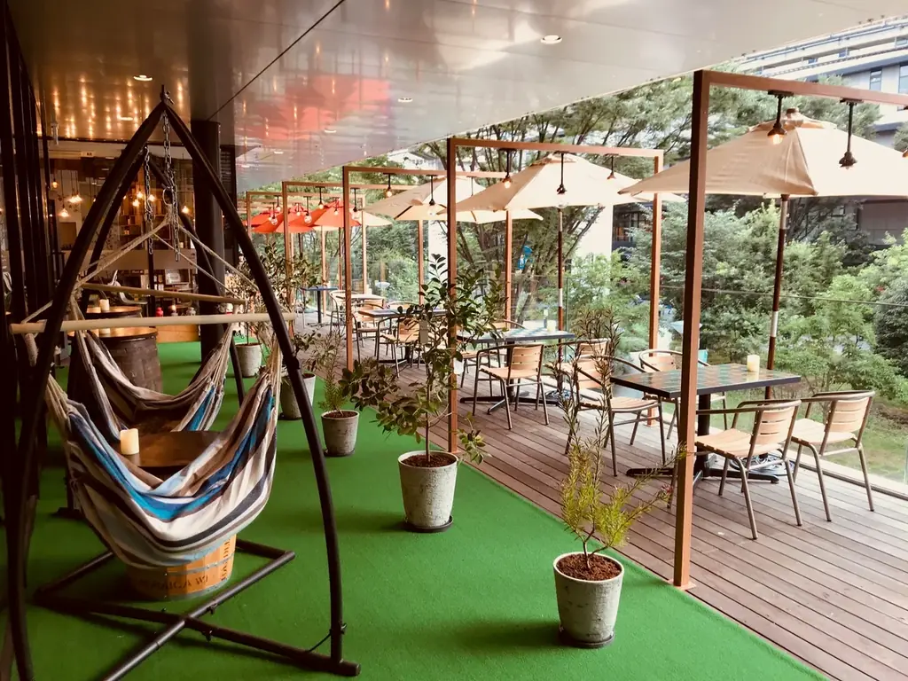 【創業70年の立川老舗青果卸が手がける】大人気サラダバーが“旬の果物を加えて”より豪華に！！焼き立てパンブッフェも新登場！！2026年2月2日（月）より提供開始 画像 4