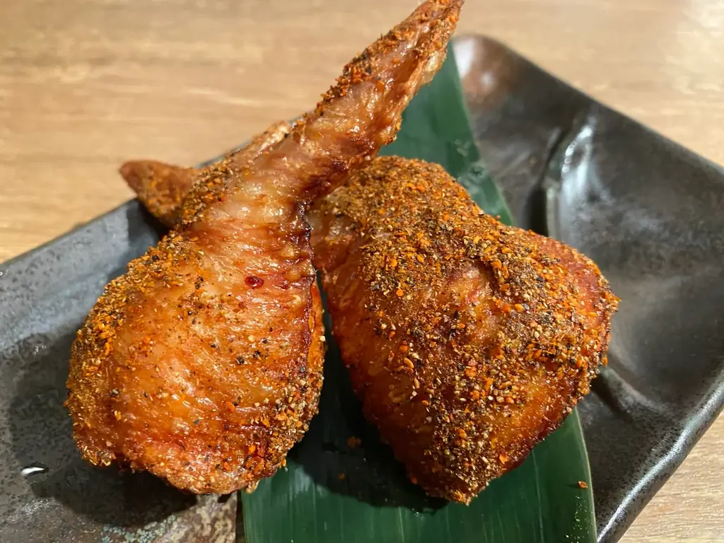 肉汁餃子のダンダダン 下北沢店にて『麻辣手羽餃子』期間限定発売 画像 1