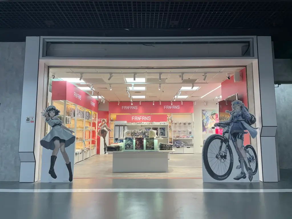 灯白社、「STEINS;GATE 15周年記念POPUP企画展」台湾会場も盛況！現地写真公開＆台湾向けEC販売開始日が決定！ 画像 2