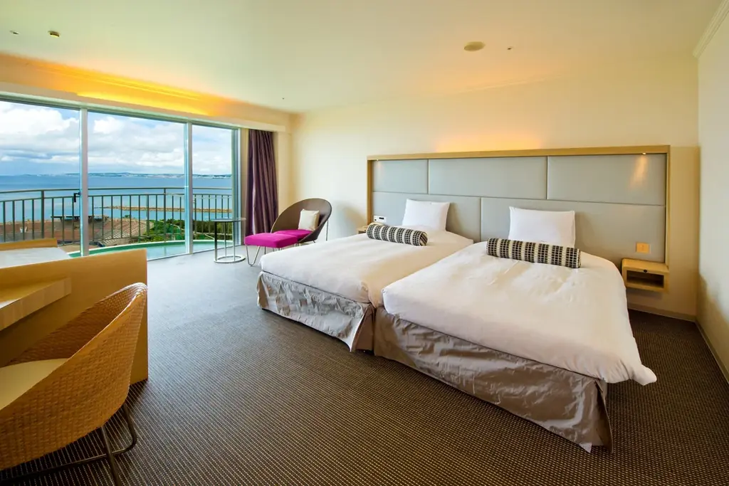 【誕生日・記念日・プロポーズ】客室を華やかに演出する〈バルーンデコレーションプラン〉が2月上旬から販売開始 | 沖縄・ラグナガーデンホテル 画像 7