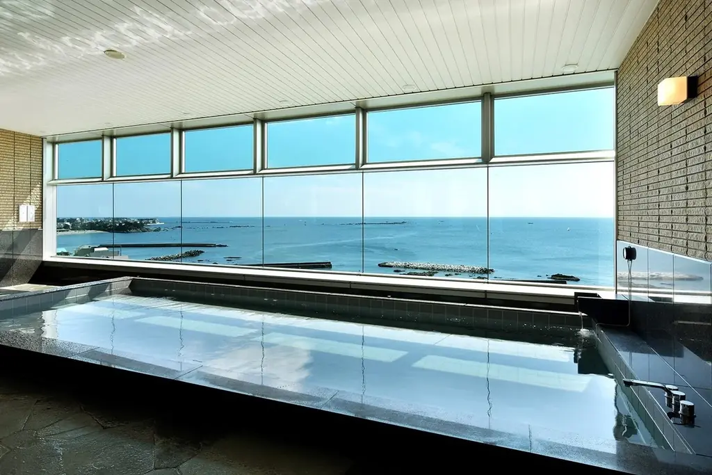 2月6日は「お風呂の日」！”葉山のうみ”を望む温泉を お食事ご利用の方へ無料で開放！【平日・期間限定】 画像 1