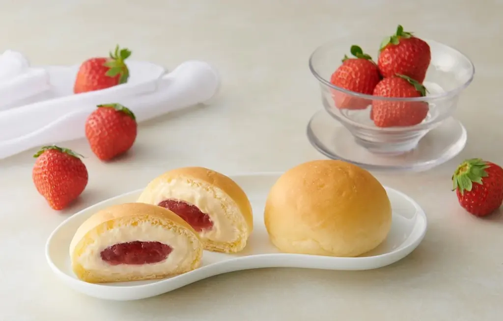 【毎年人気のあまおう苺フレーバー】オンラインショップで販売開始！ギフトにもぴったり2種の味わいを食べ比べ「苺づくしセット」もご用意 画像 2