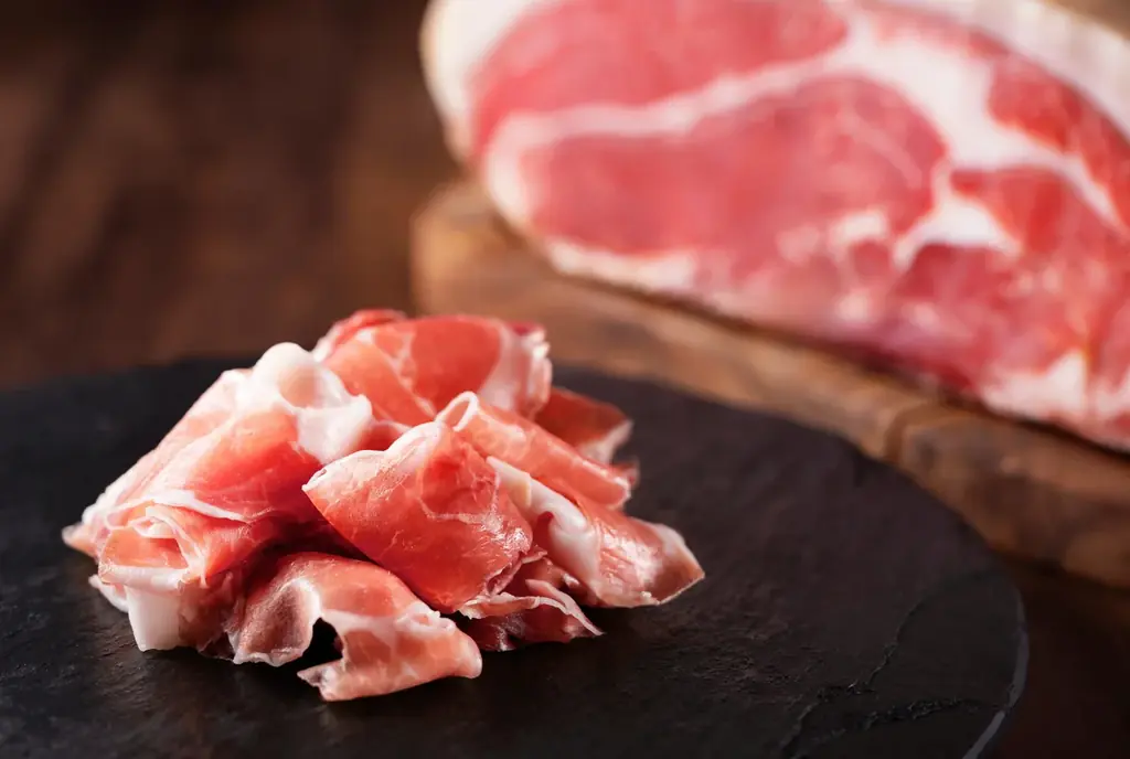 【リーガロイヤルホテル大阪】[新作]“いちご尽くし”の第2弾！春彩るスイーツで華やぐひととき 春の「いちごビュッフェ」を開催 画像 6