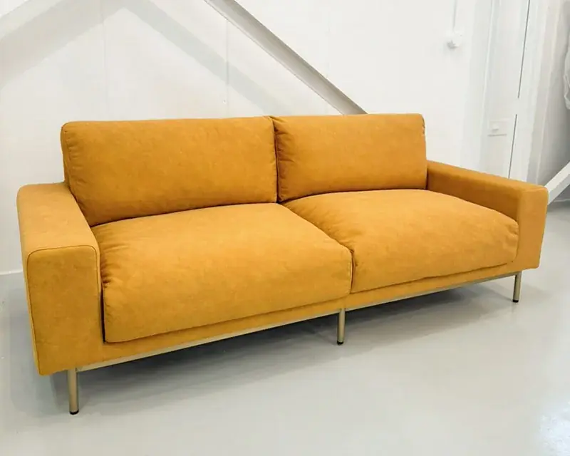 CRUSH CRASH PROJECT と ウンコちゃんの家具屋さんがコラボレーション。累計 3 万台突破の人気ソファ「プルート」の別注モデルを発表。 画像 4