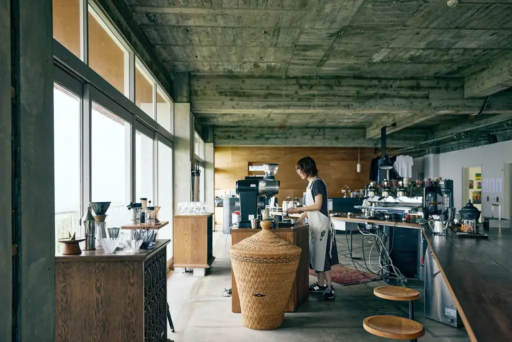 山形の“さくらんぼ”ケーキ、岡山の“レモン”ドーナツをお菓子で表現。人気旅行ガイドブック『ことりっぷ®』とのコラボ第17弾　2026年2月10日(火)より全国で発売 画像 8