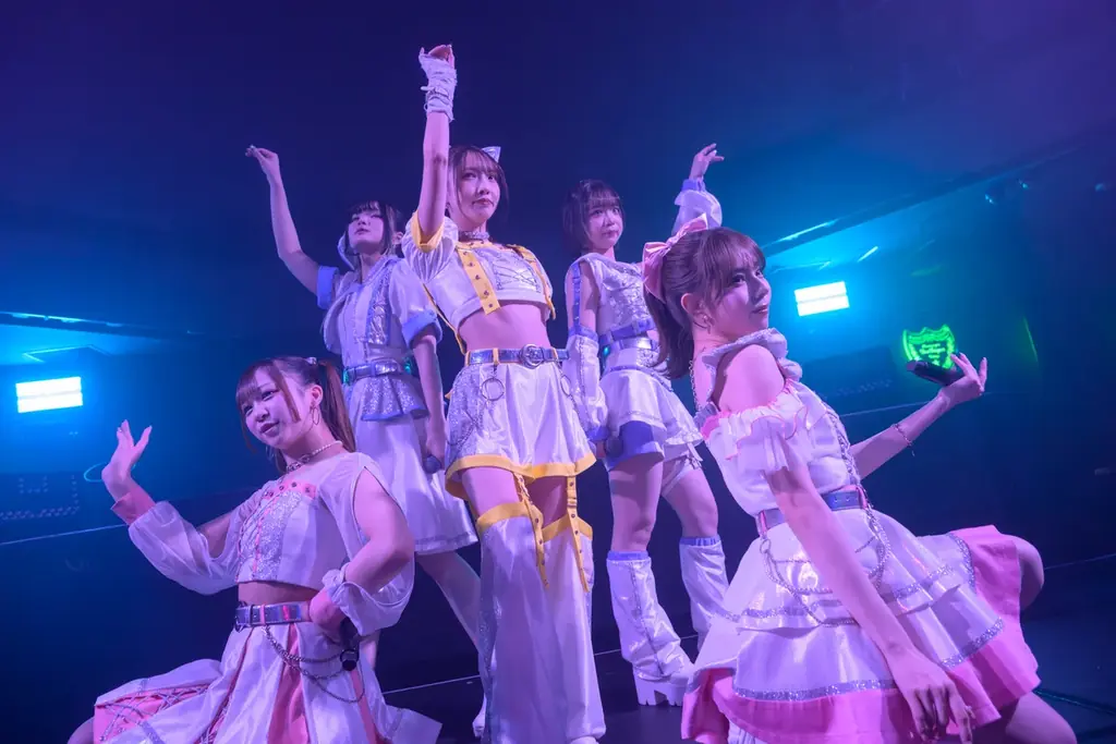 【オフィシャルレポート】“奇跡の一枚”で話題沸騰の令和トランスアイドル・Ma’Scar’Piece（マスカーピース）が初の全国クラブツアーを完走！ 画像 2