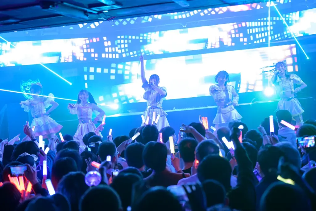 【オフィシャルレポート】“奇跡の一枚”で話題沸騰の令和トランスアイドル・Ma’Scar’Piece（マスカーピース）が初の全国クラブツアーを完走！ 画像 5