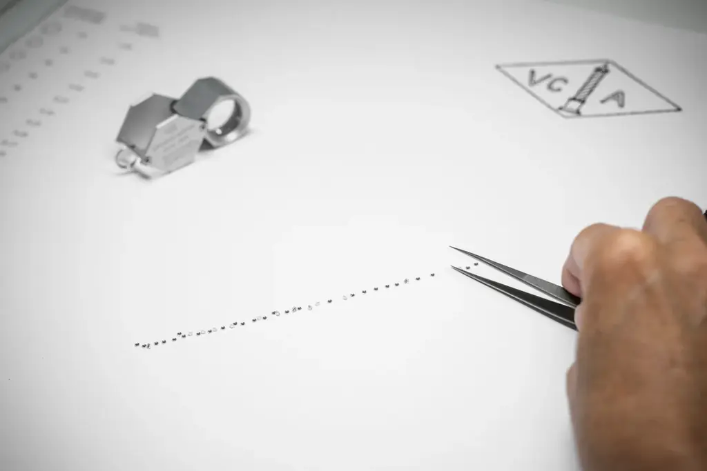 【ヴァン クリーフ＆アーペル】ブークル ソリティアがパーマネント コレクションに登場 画像 5