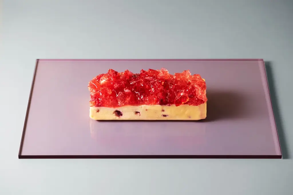 【バレンタイン限定スイーツ】“ロゼ・シャンパーニュ”大切な人への花束テリーヌ　2/2 店舗限定販売 画像 3