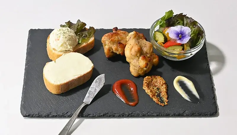 約1年間にわたり開催するコラボカフェ「アイドリッシュセブン Harmony Lounge」の第2弾「Group Anniversary 2024」は2026年2月17日から！ 画像 3