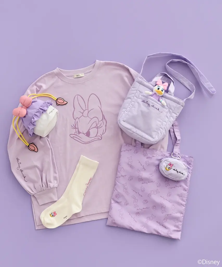 【earth music&ecology】大人気Disney Collectionより『ミッキー&フレンズ』が登場・春のおでかけにぴったりなカジュアルアイテムを2月27日(金)発売 画像 5