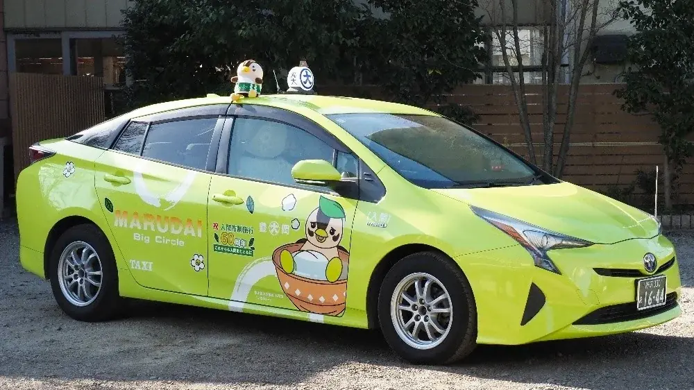 「いるティー」のまるっと大きなラッピング！観光バスとタクシー運行開始！ 画像 7