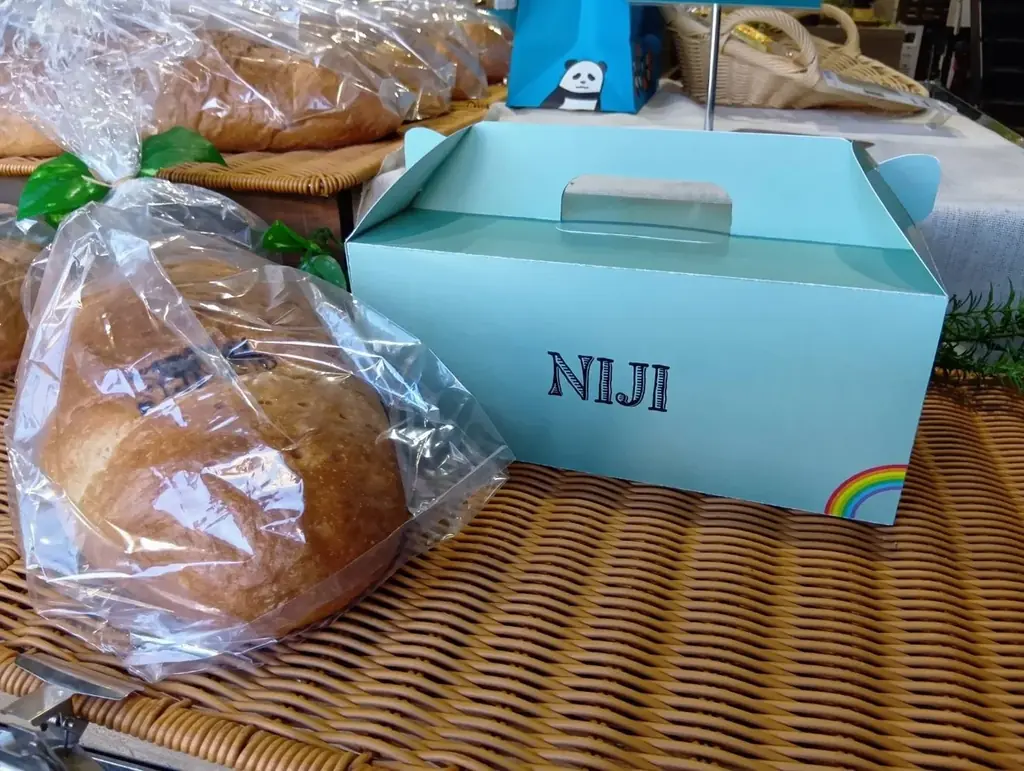 ２月２５日円頓寺エリアに生ソフトフランスパンの専門店『かふぇばるNIJI』がグランドオープン！７種類のフレーバーを楽しめる唯一無二の専門店が名古屋に初登場 画像 7