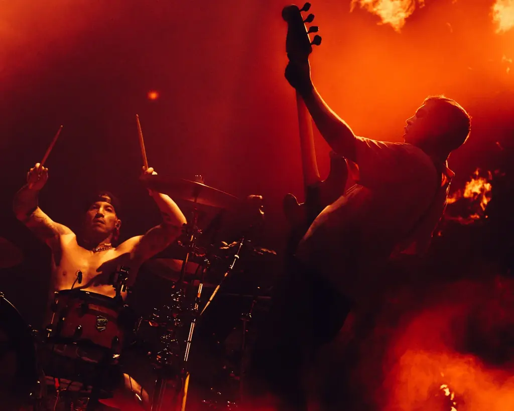 Twenty One Pilots（トゥエンティ・ワン・パイロッツ）presents最新ライブ映画『Twenty One Pilots: More Than We Ever Imagined』 画像 2