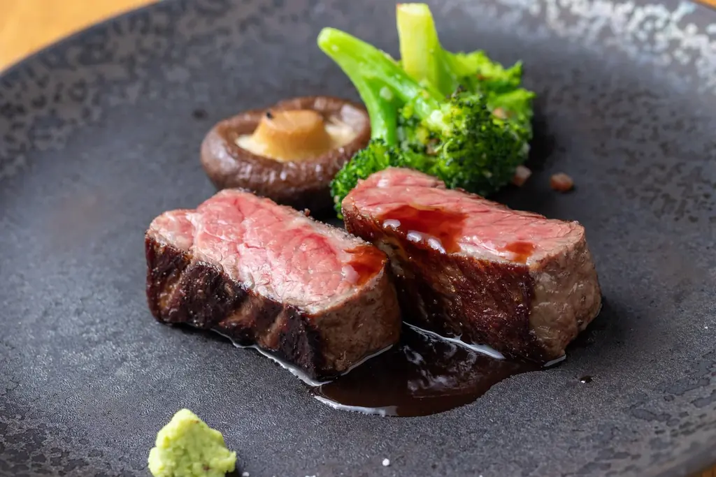 バルニバービ、和牛の新たな評価軸づくりに挑戦。「しまね和牛」食べ比べによる参加型テイスティング企画を全国10店舗で期間限定開催 画像 3