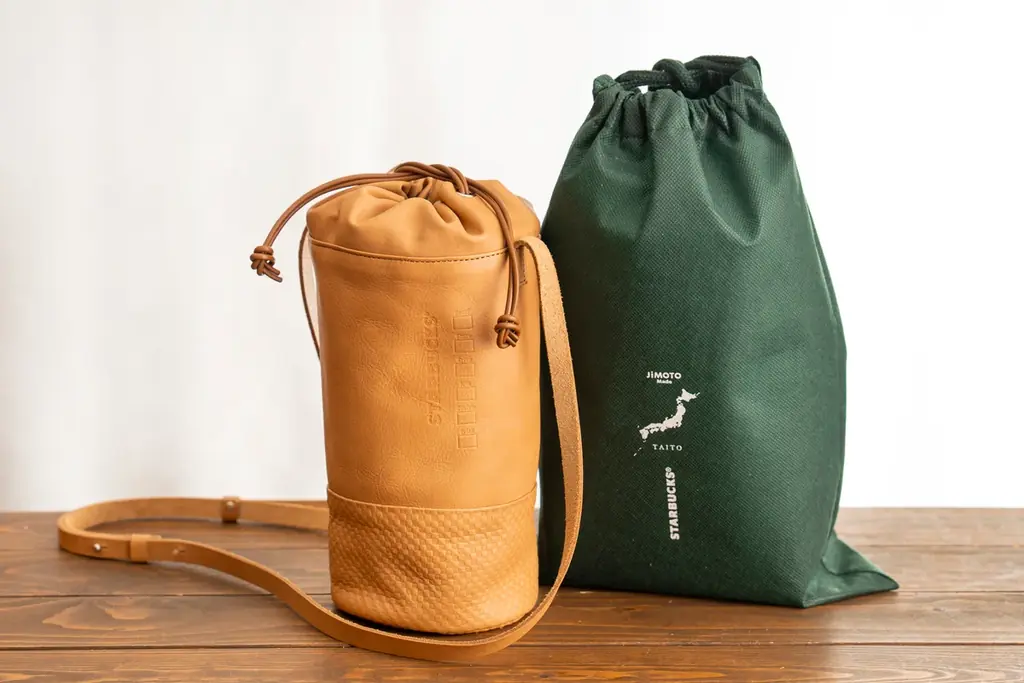 台東レザーボトルバッグ発売