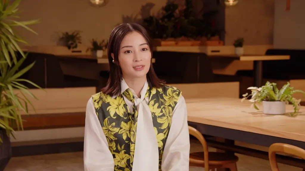 映画『遠い山なみの光』U-NEXT独占配信開始！カンヌ国際映画祭「ある視点」部門正式出品、国内映画賞席巻中の広瀬すず主演による“記憶の秘密”をめぐる感動のヒューマンミステリー 画像 11