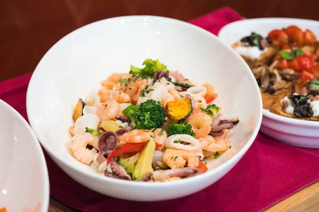 毎週金曜日限定「Happy Friday Pizza Night」プランが登場！ 画像 3