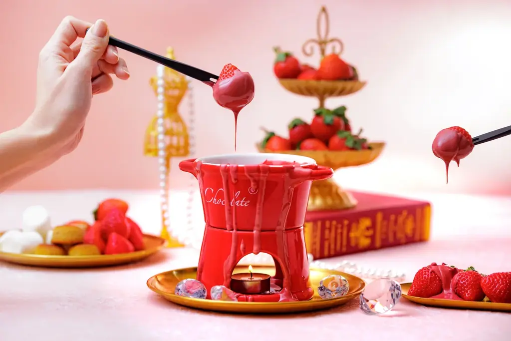 🍓元祖いちごビュッフェの最終章！いちご×桜×抹茶が奏でる春色満開スイーツビュッフェ！ 画像 10