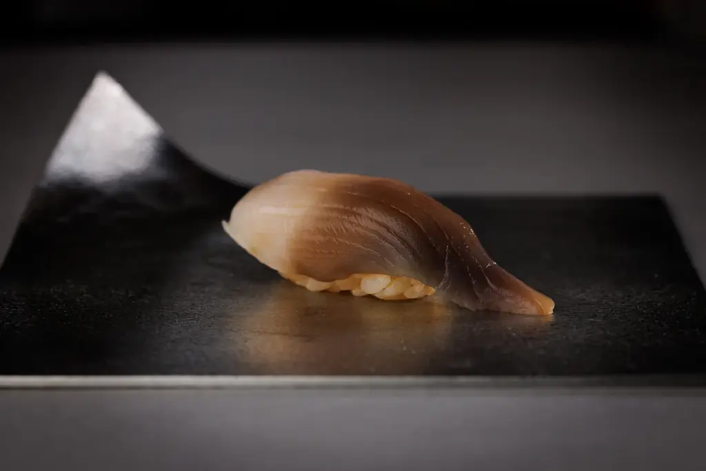 【先着20名様限定】六本木で“1貫200円”の赤酢寿司コース体験！1.5万人超が来店した「本格江戸前寿司15貫¥3,000コース」を限定開催┃鮨カゲロウプロジェクト 画像 4