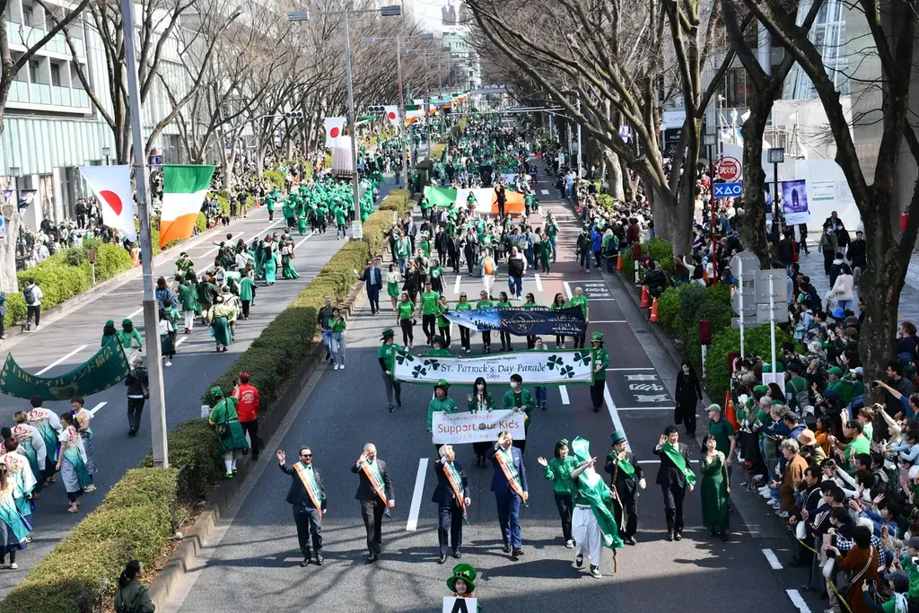 日本中が緑色に染まるアイルランドのお祭り 画像 1