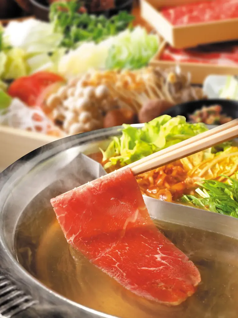 【しゃぶしゃぶ温野菜】春の応援キャンペーン！食べ放題が “中高生限定”で平日「半額」・土日祝「500円引き」～お肉に国産野菜、逸品料理まで60種類以上が好きなだけ食べ放題～ 画像 2