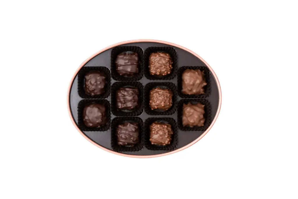 2026年 ホワイトデーに向けた、日常を特別なひとときに変えてくれるゴディバならではの上品なプラリネ　ゴディバ「プティ カレ プラリネ アソートメント」登場 画像 14