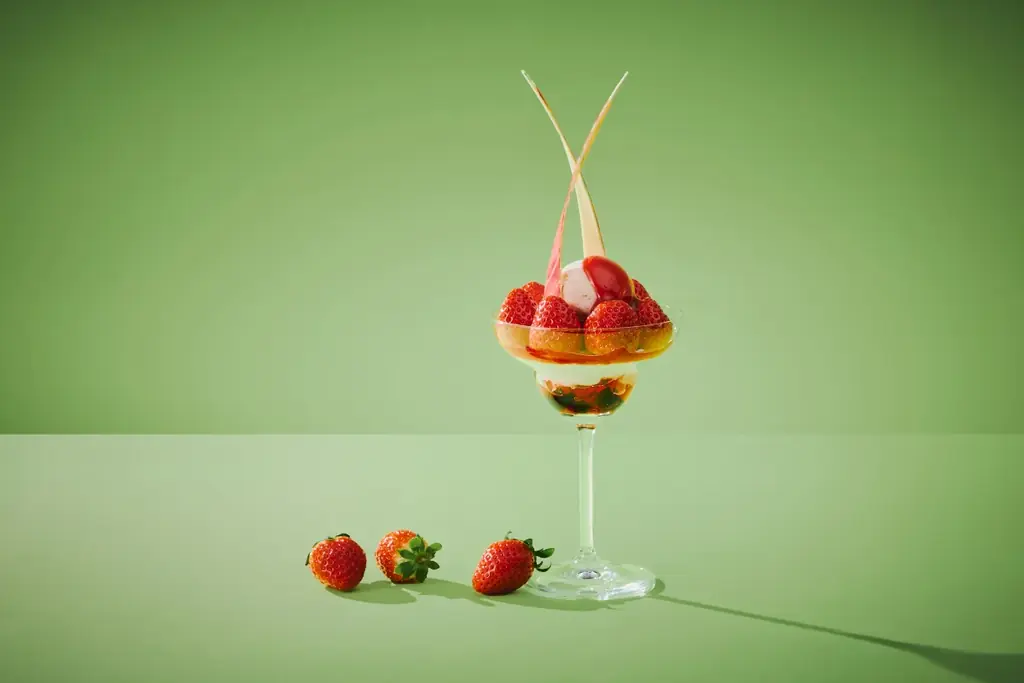 【大阪ステーションホテル、オートグラフ コレクション】濃厚な甘みと酸味のハーモニー とろける味わいのブランドいちご　春限定　伊賀満天星（いがどうだん）いちご®アフタヌーンティー 画像 9