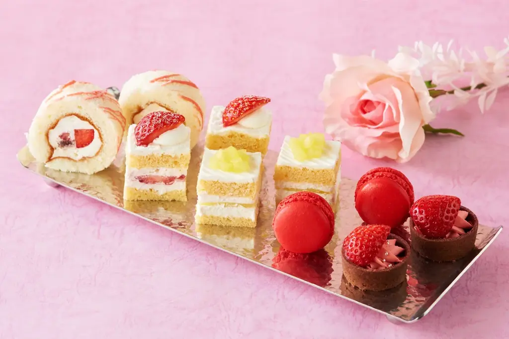 春風が運ぶ、いちごの香り。ホテル最上階からのオーシャンビューとともに心華やぐアフタヌーンティー 画像 2