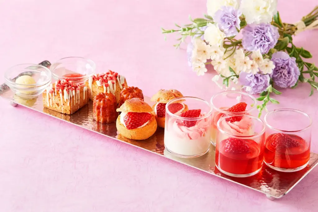 春風が運ぶ、いちごの香り。ホテル最上階からのオーシャンビューとともに心華やぐアフタヌーンティー 画像 3