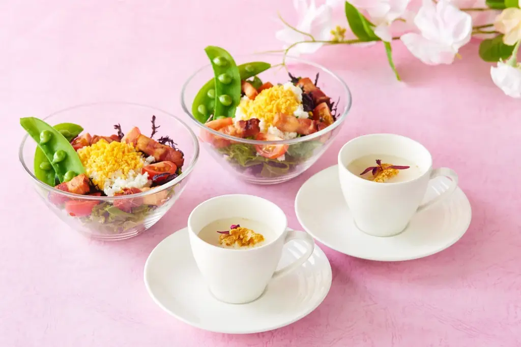 春風が運ぶ、いちごの香り。ホテル最上階からのオーシャンビューとともに心華やぐアフタヌーンティー 画像 5