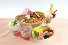 日本で一番早い開花宣言！？花粉を気にせず屋内でお花見気分♪『てんぼうパーク　さくらまつり』夜間限定で提灯を持って特別な春の記念撮影も！*2月26日（木）～5月10日（日）* 画像 4