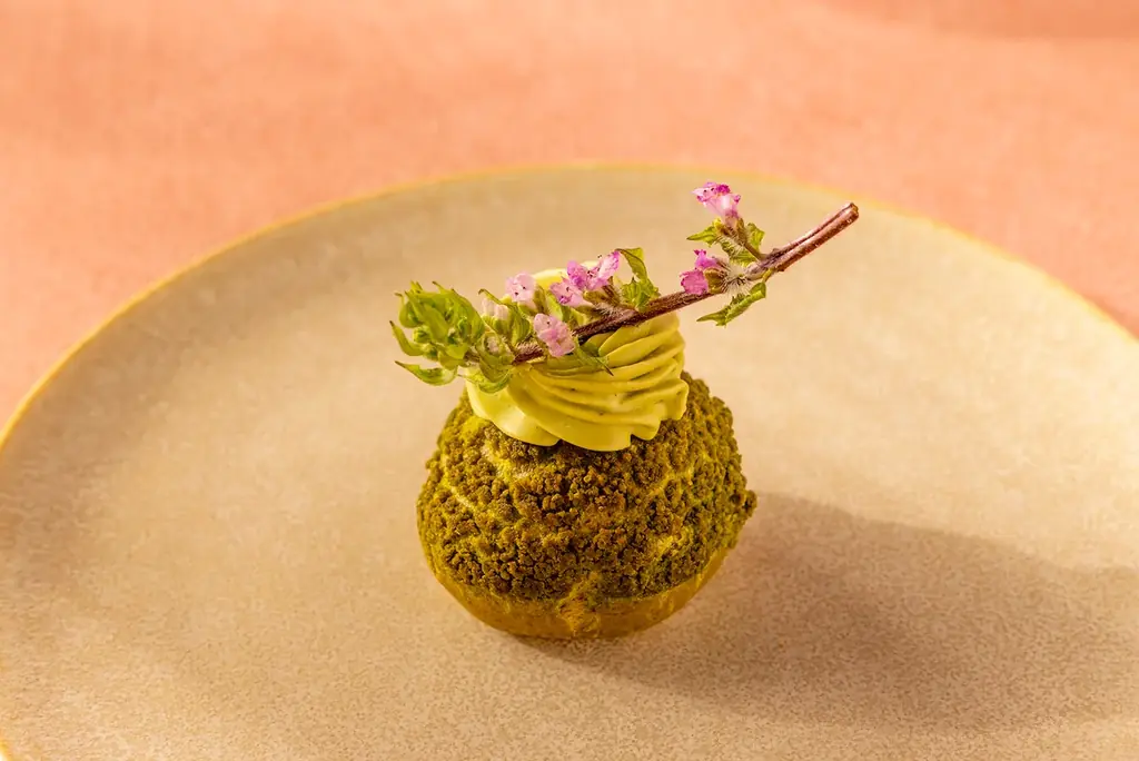 【プルマン東京田町】桜に包まれる午後のティータイム　五感で味わう「桜アフタヌーンティー2026」登場 画像 3