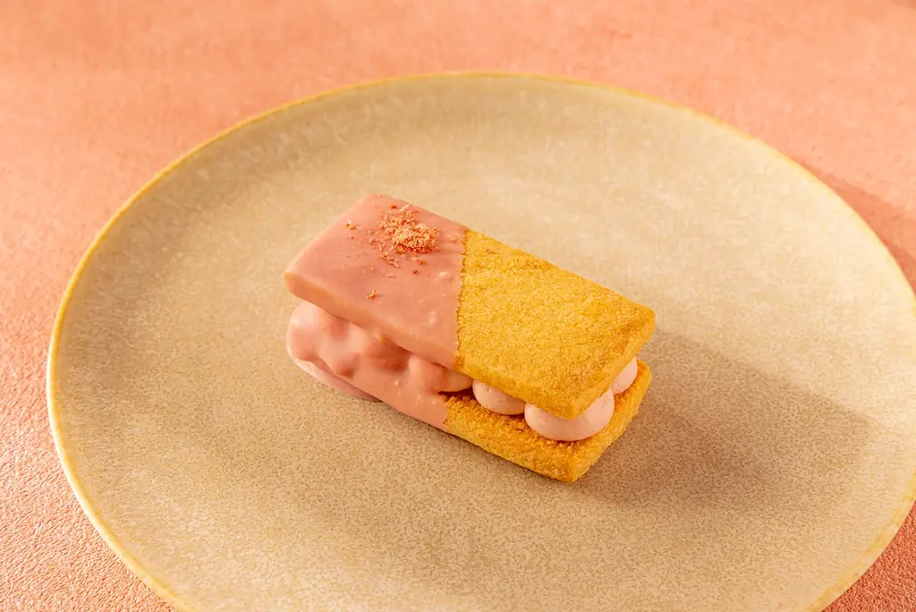 【プルマン東京田町】桜に包まれる午後のティータイム　五感で味わう「桜アフタヌーンティー2026」登場 画像 6