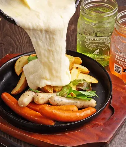 梅田のイタリアン食べ放題「CHEESE MEAT GARDEN」チーズを満喫できる全90種類以上食べ放題が驚きの半額！コスパ最強キャンペーンを2月16日よりスタート 画像 2