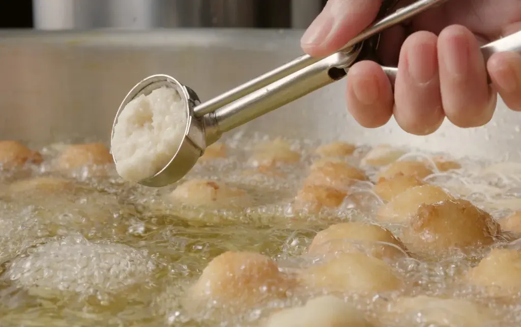 ≪丸亀製麺からバレンタインに2大プレゼント！≫ 「丸亀うどーなつ」お値段そのまま60％増量 2026年2月9日（月）より1週間限定で5個→8個に！ 画像 8