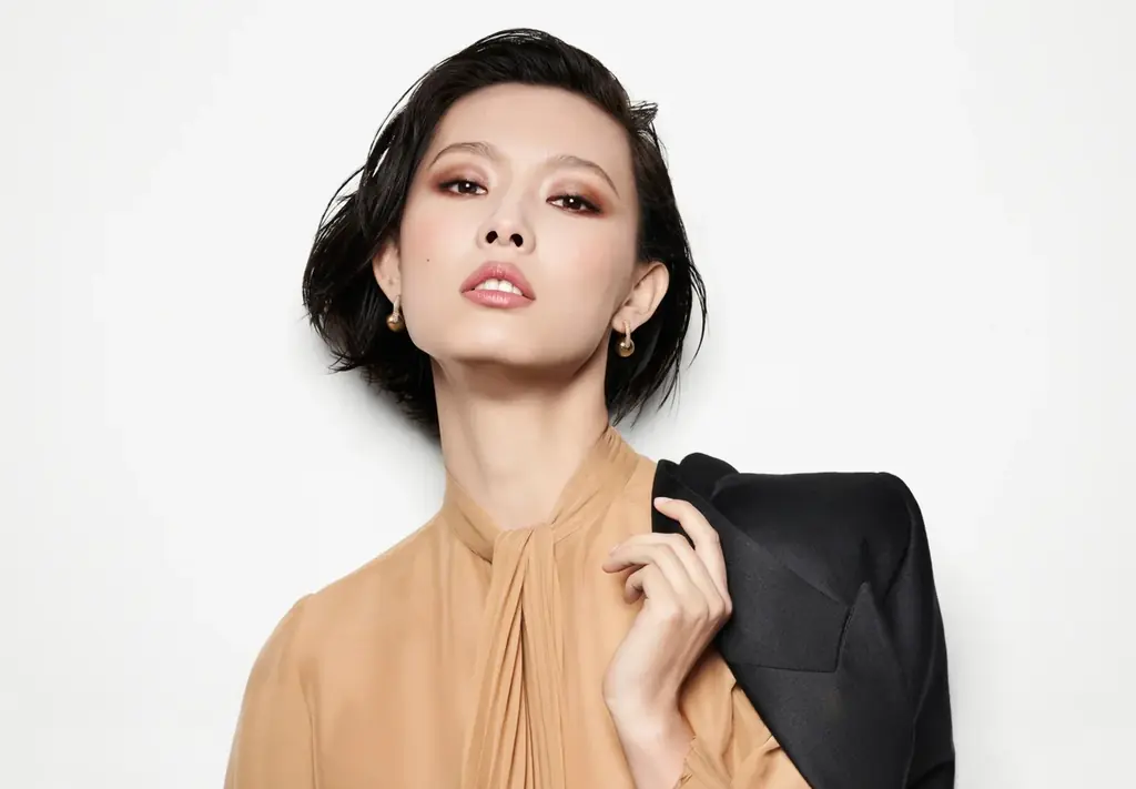 NARS新作ファンデ発売