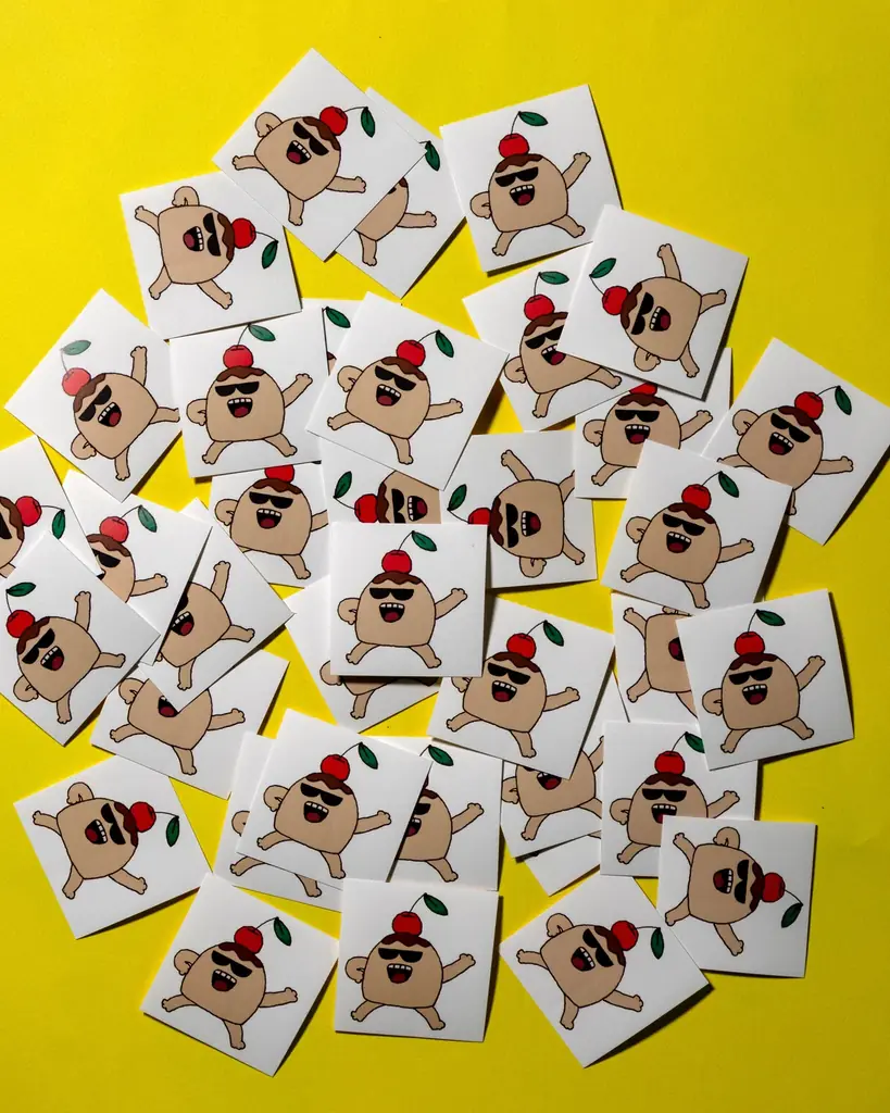 伊豆見香苗×ポップしなないでのコラボ絵本『どっぽん！ バスボール』2026年2月6日（金）”お風呂の日”発売！ 読めばお風呂に入りたくなる「バスボール絵本」誕生！ ポップしなないでの新曲もリリース！ 画像 9