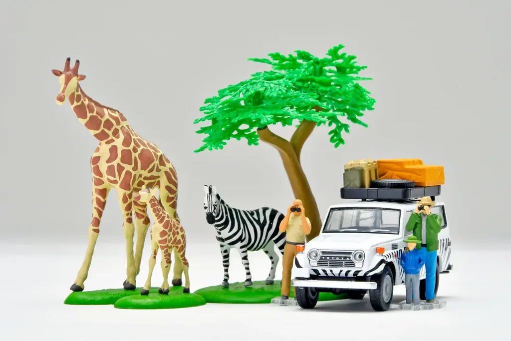 ハイクオリティ動物フィギュアとミニカーで映え写真を撮ろう！海洋堂×トミカリミテッド ヴィンテージ コラボ「ジオコレ６４＃カースナップ」第２弾　２０２６年７月発売！ 画像 15