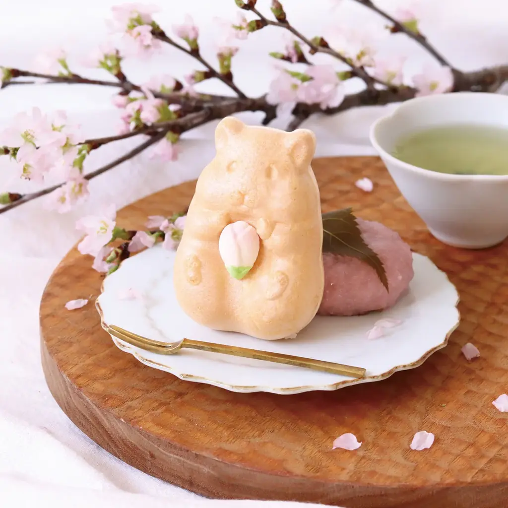 春だけの特別仕様！可愛すぎるお菓子「ハムスターモナカ」の桜餡バージョンが登場 画像 1