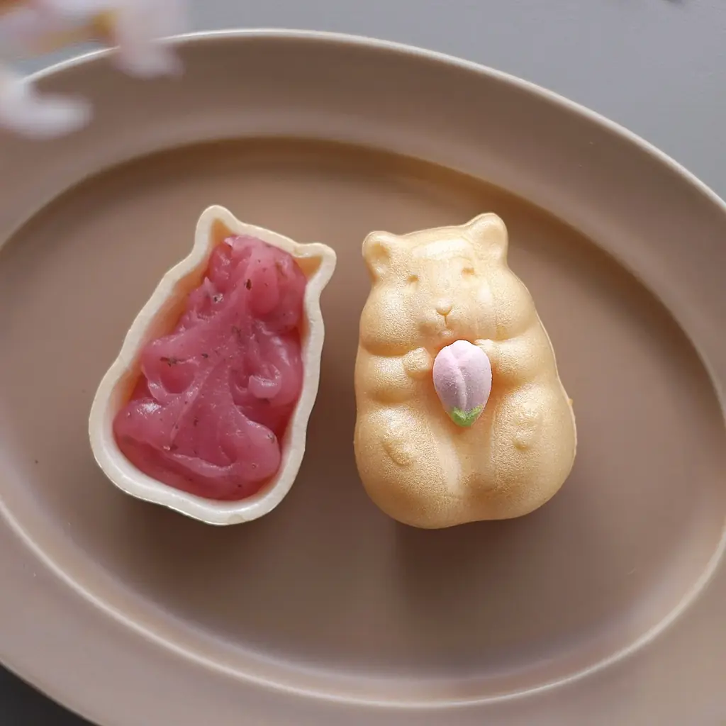 春だけの特別仕様！可愛すぎるお菓子「ハムスターモナカ」の桜餡バージョンが登場 画像 13